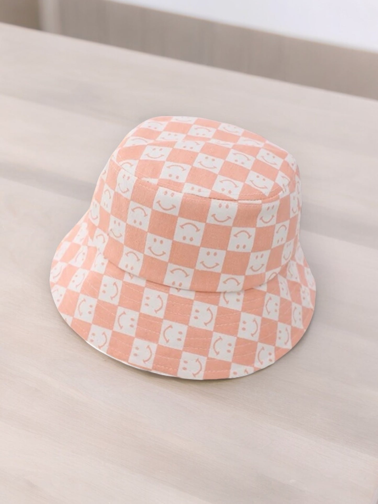 Pooki Smile Checkered Bucket Hat